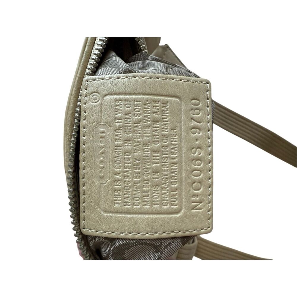 Coach Womens Ivory Pebbled Leather 9760 Sling Crossbody Bag OS - Picture 12 of 13
